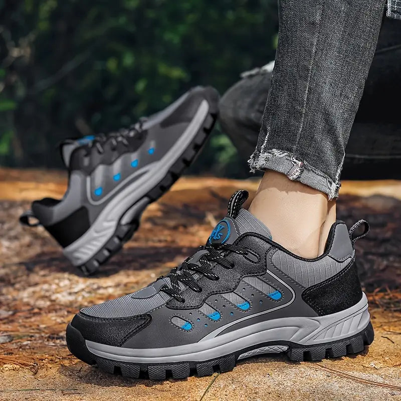 Durable Lace Up Trails Jogging Shoes